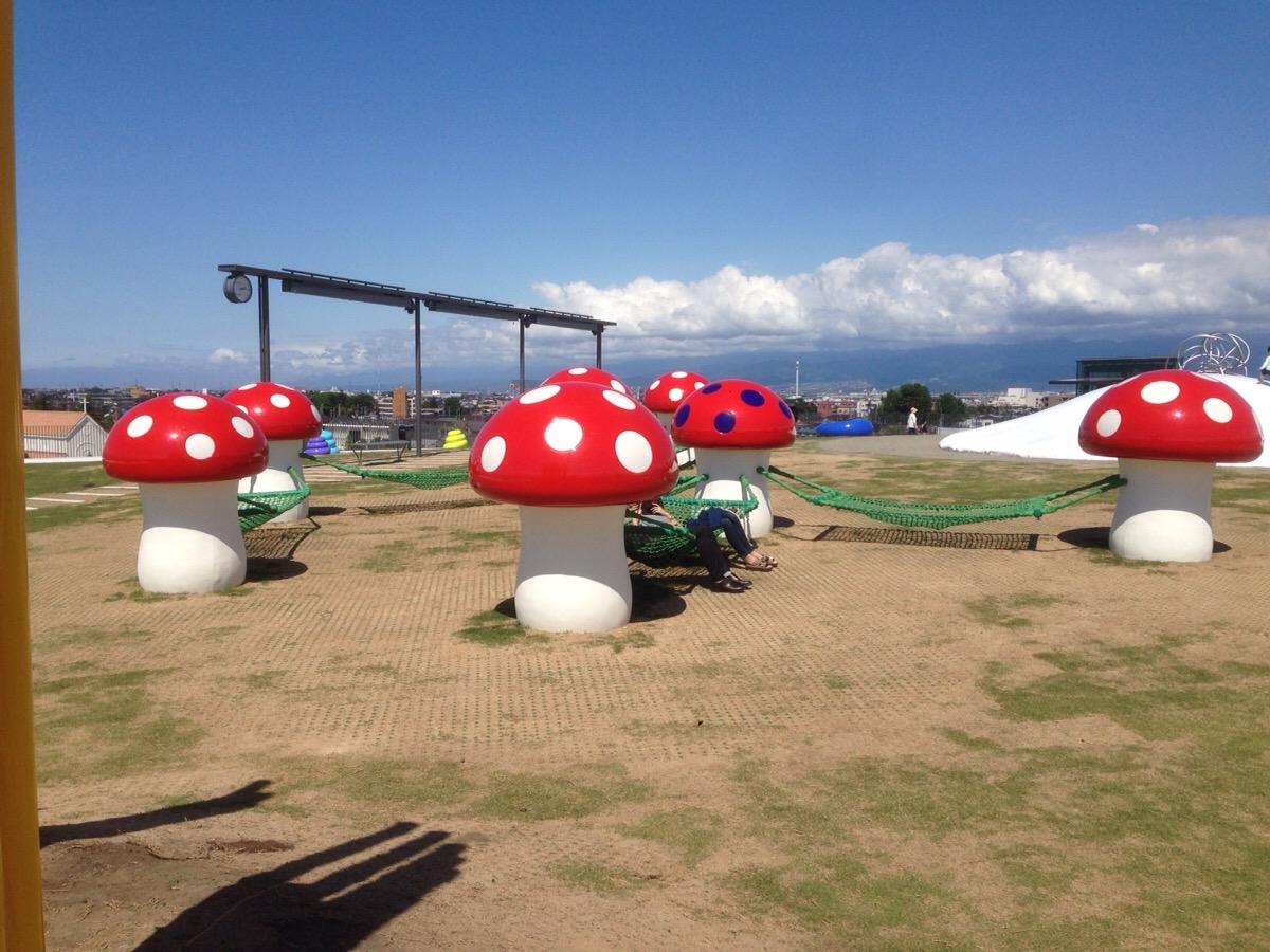 富山 公園｜富山県美術館・オノマトペの屋上