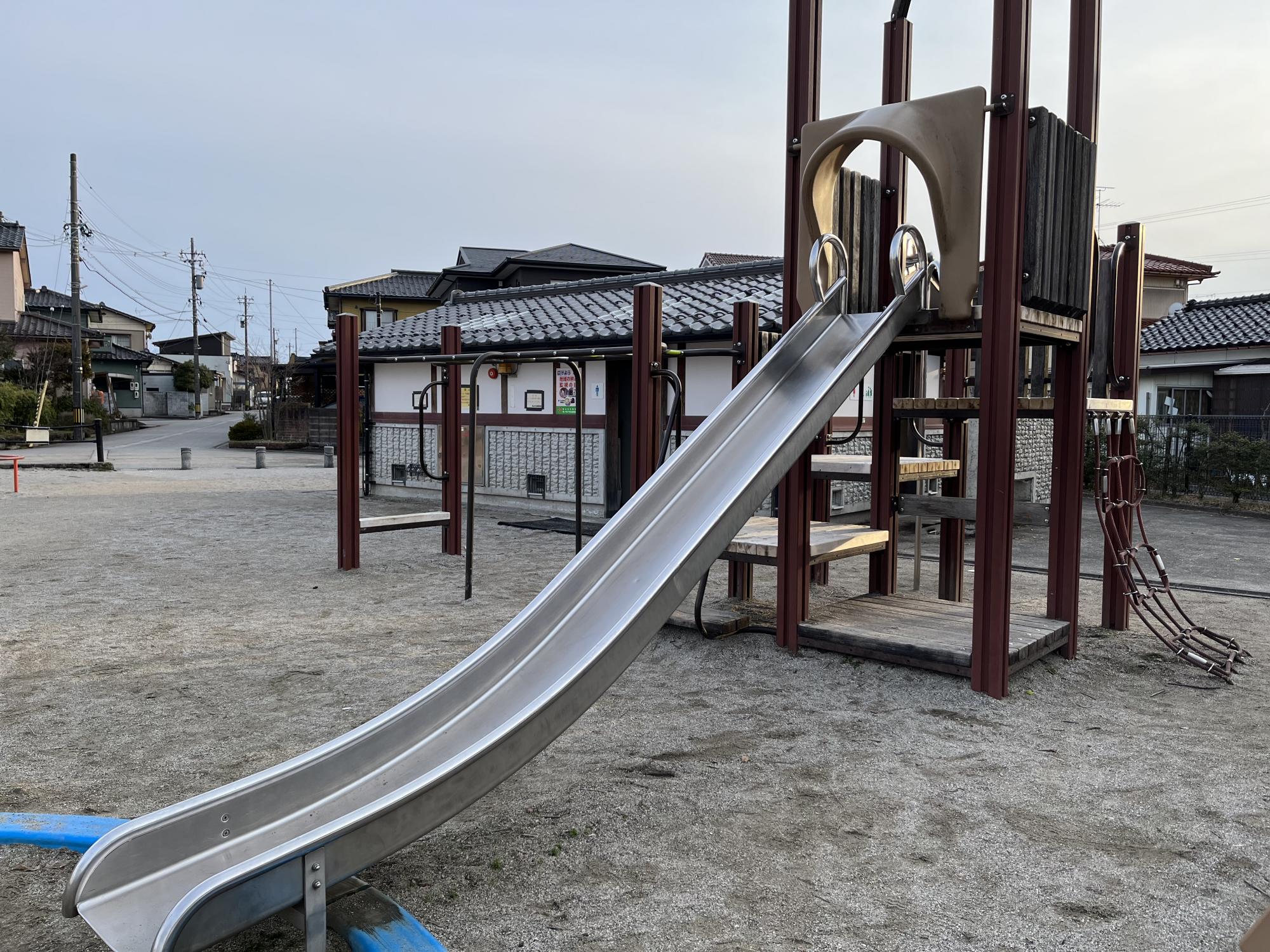 藤の木園町公園