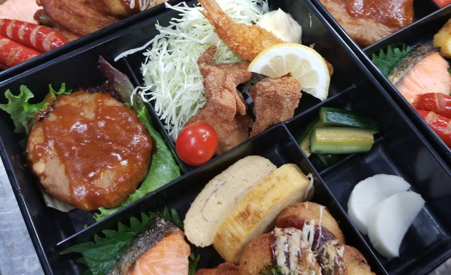 串焼飯場　写楽