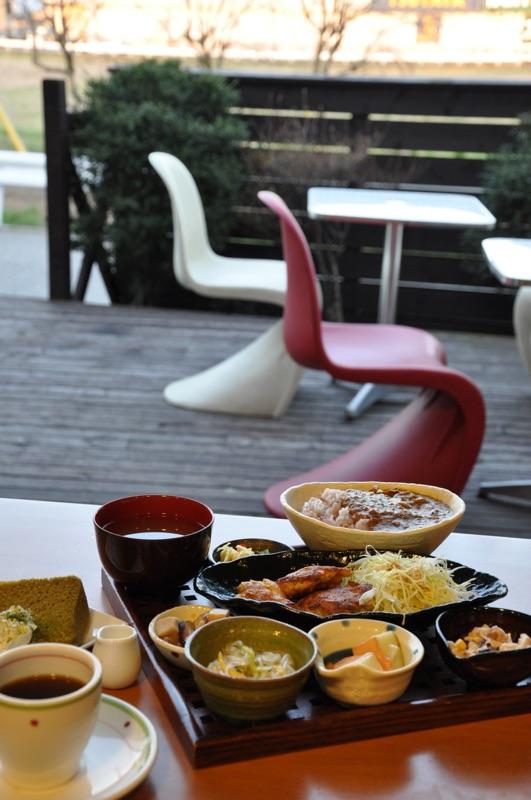 カフェフェロー