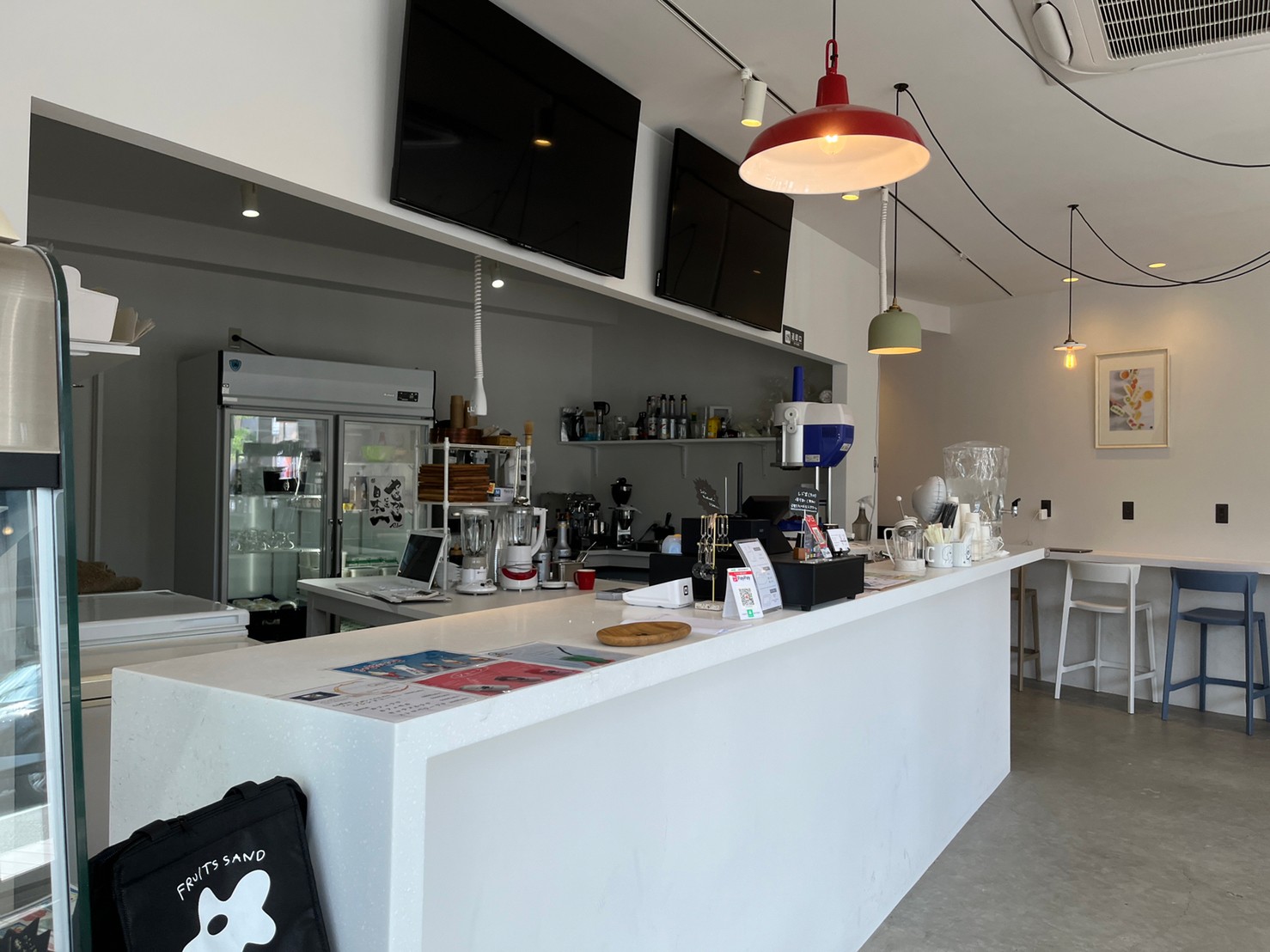 フルーツサンドchouchou（シュシュ）富山本店