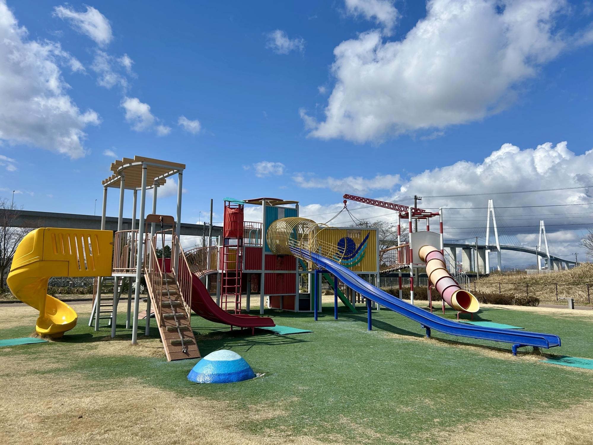 富山新港元気の森公園