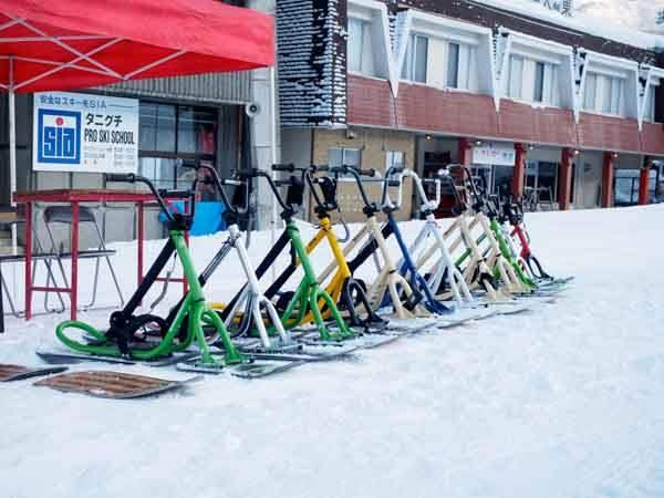 TOOLATE SPORTS  （トゥーレイトスポーツ）