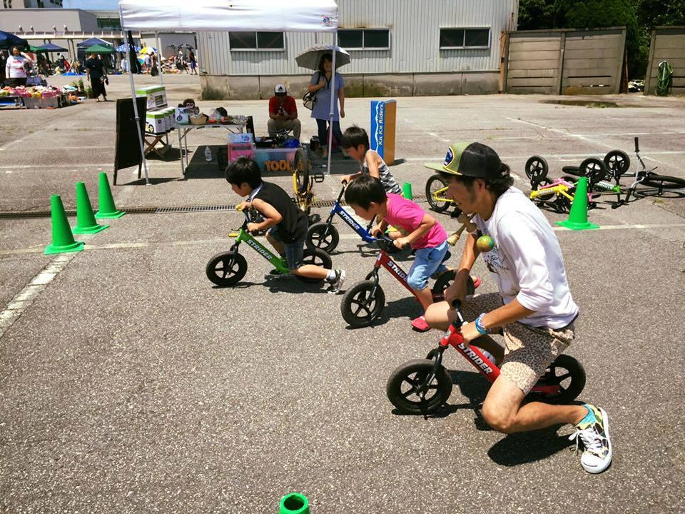 TOOLATE SPORTS  （トゥーレイトスポーツ）